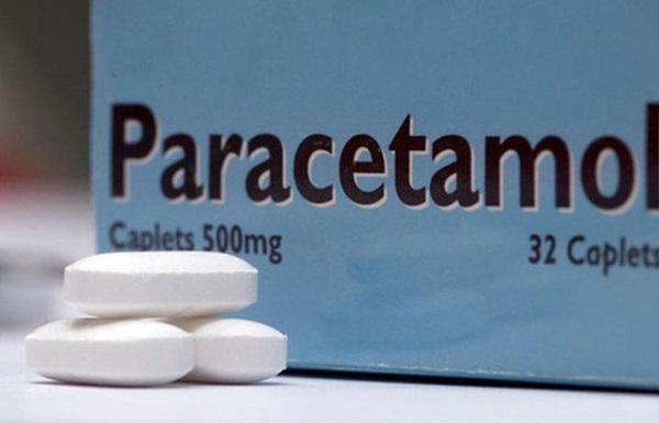 Paracetamol là thuốc giảm đau thông thường và đáp ứng tốt với đau do viêm họng 