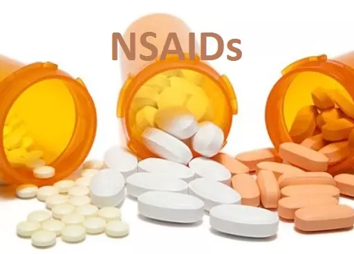 NSAID là thuốc giảm đau chống viêm thường dùng trong điều trị viêm đa khớp dạng thấp.