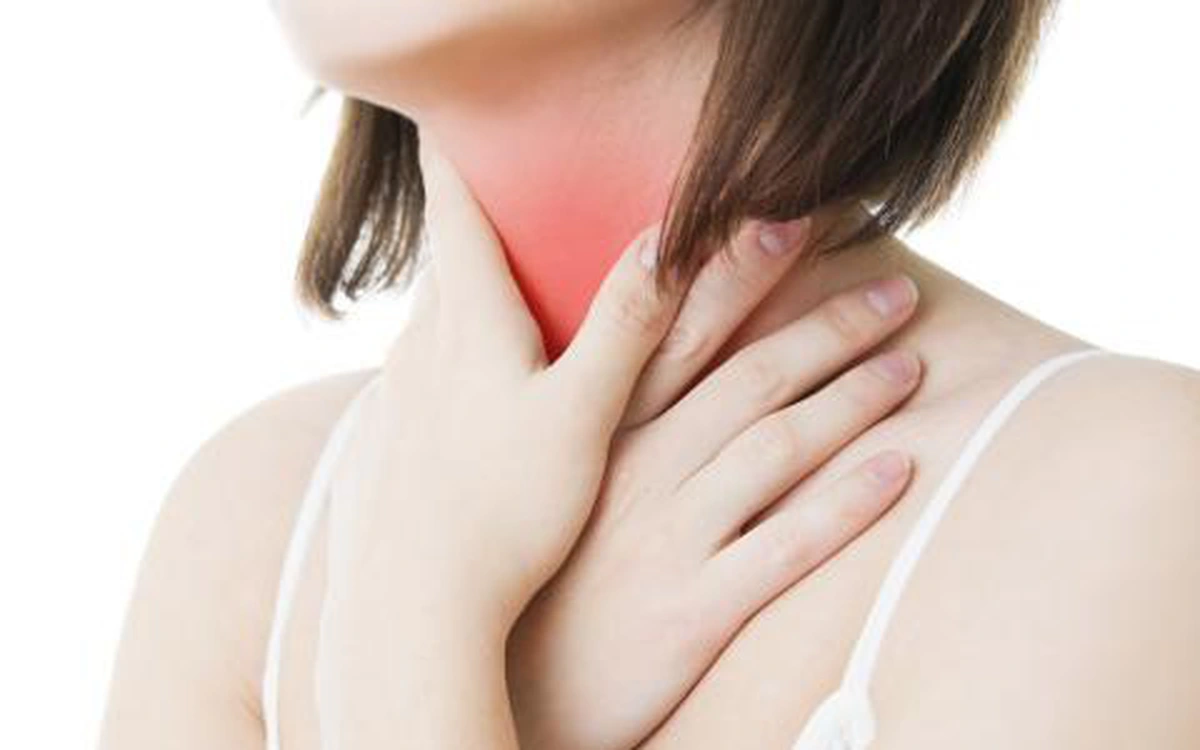 6 cách trị đau họng tại nhà đơn giản, hiệu quả