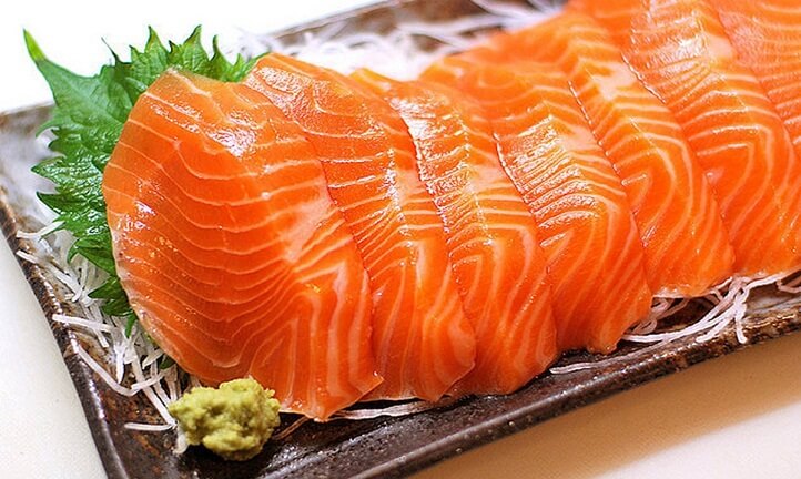 Ăn nhiều cá hồi giúp giảm nguy cơ mắc bệnh mỡ máu cao
