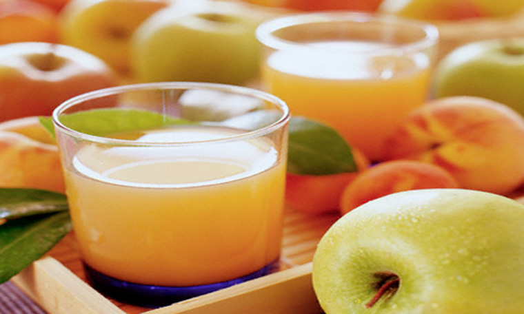  Nước táo ép tốt cho trẻ bị loạn khuẩn đường ruột