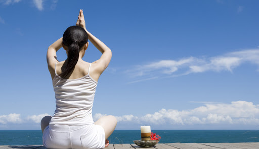  Tập yoga giúp giảm căng thẳng thần kinh