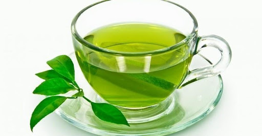             Người bị ung thư dạ dày nên uống nước trà xanh