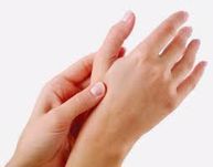 Bệnh gút dễ nhầm với các bệnh xương khớp nào?