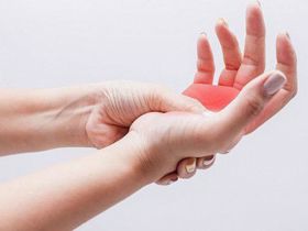 Nguy cơ mắc bệnh thoái hóa khớp bàn tay ở nữ giới