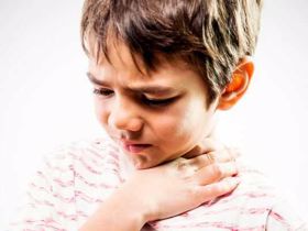 Những triệu chứng viêm họng ở trẻ em mẹ cần phải biết