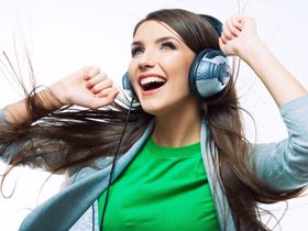 Công nghệ hiện đại đang phá hoại thính lực của bạn như thế nào?
