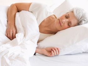 5 cách giúp bạn có giấc ngủ ngon hơn khi mắc viêm khớp dạng thấp