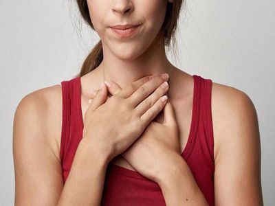 7 cách làm hết đau rát cổ họng