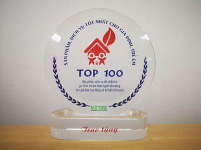 Dược phẩm Á Âu nhận giải thưởng " top 100" sản phẩm tốt