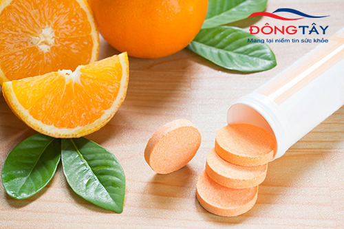   Người bệnh nên bổ sung vitamin C bằng chế độ ăn thay vì các viên uống TPCN.