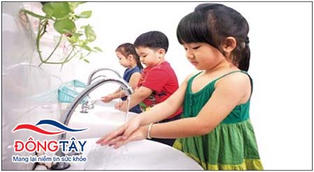 Rửa tay thường xuyên giúp phòng ngừa nhiễm enterovirus