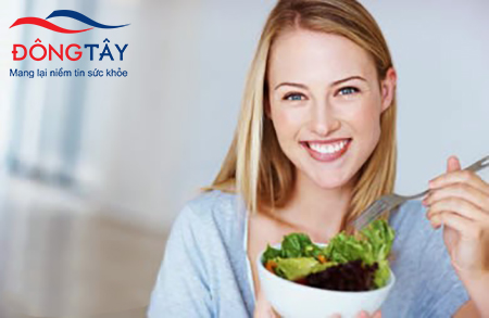 Chế độ ăn uống hợp lý giúp phụ nữ giảm nguy cơ tim mạch trong thời kỳ mãn kinh